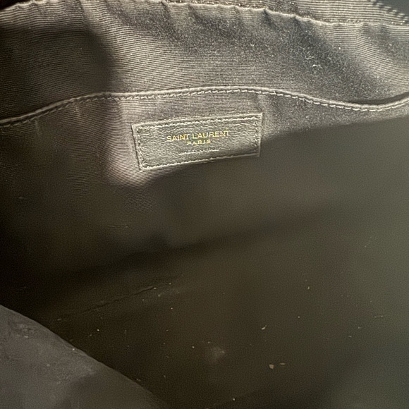 Yves Saint Laurent Tan Chevron Crossbody Bag - Picture 4 of 10